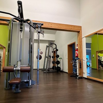 Gerätetraining im Fitnessstudio von Schwitzkasten Daun
